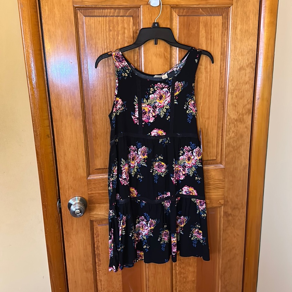 Mudd Size 14 kids summer dress floral black
